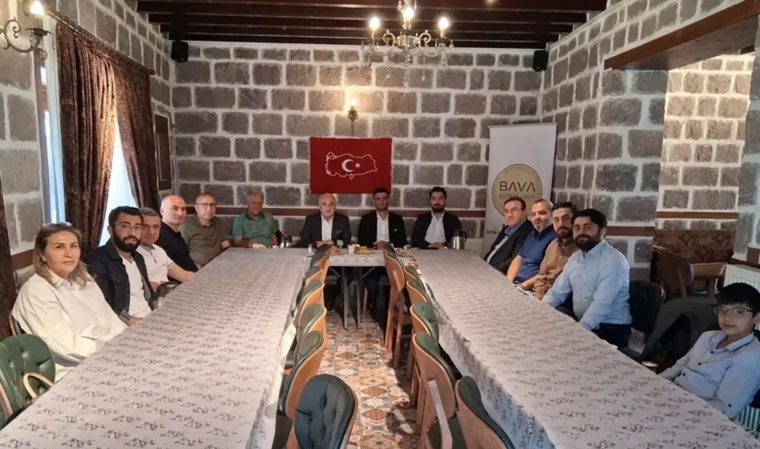 Batman Vakfı ile Batman Gönüllüleri Derneği yönetimi, ortak projeler ve