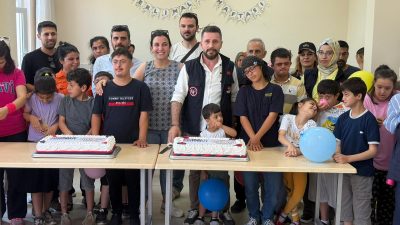 Veysi MERCİMEKÇİ başkanlığında faaliyetlerini sürdüren Bir Kalp Bin Umut Derneği,