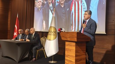 DEVA Partisi Mersin Milletvekili ve Yeni Yıl Grubu Başkanı Mehmet