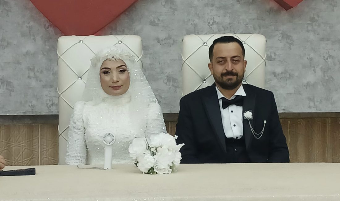 Batman'ın tanınan ailelerinden Ersöz ve Direk aileleri, düzenlenen düğün töreniyle