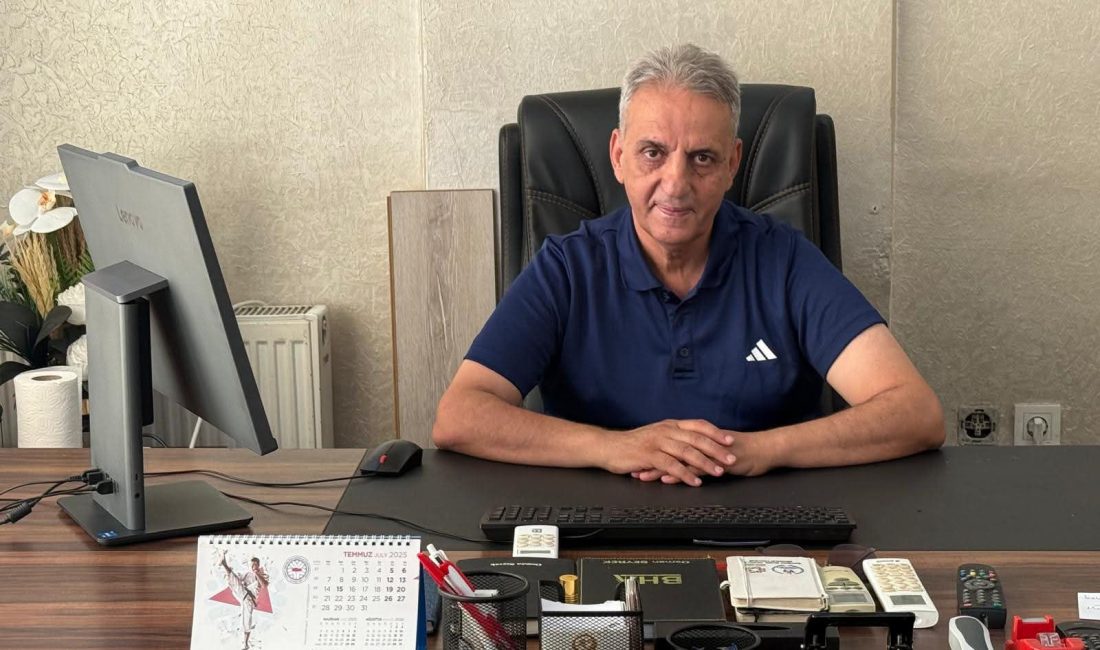 Amatör Spor Kulüpleri Federasyonu (ASKF) Başkanı Mahmut AKYOL, Türkiye Futbol