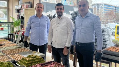 Tatlılar, gastronomide hem kültürel hem de duyusal açıdan önemli bir