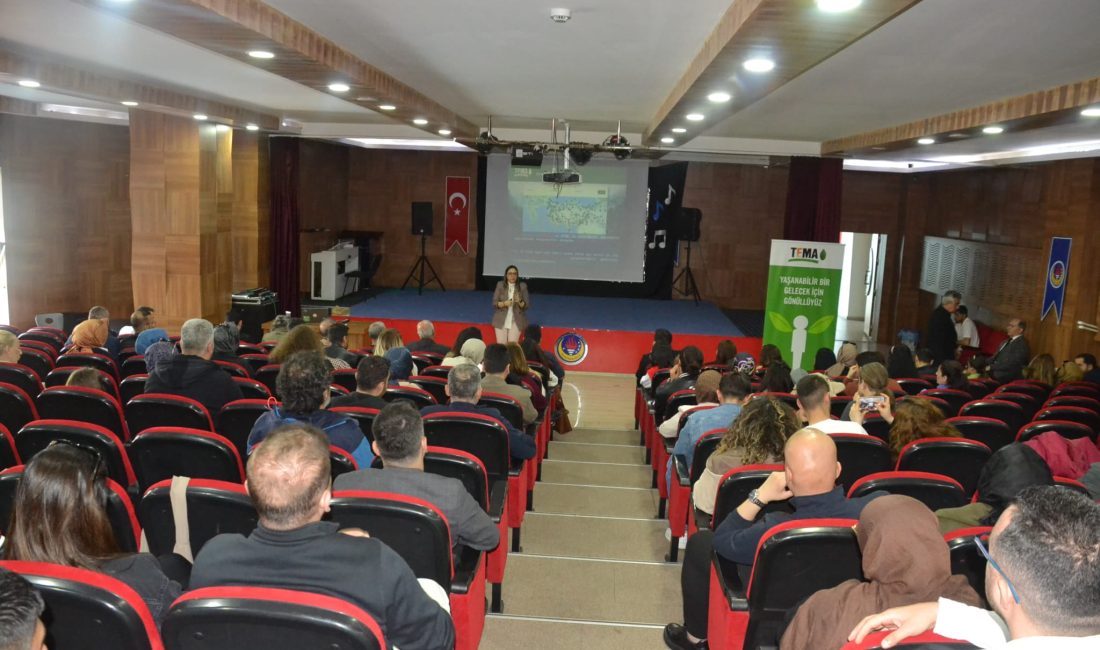 TEMA Vakfı’nın Batman’da düzenlediği eğitimde, Türkiye’nin her yıl yüz milyonlarca