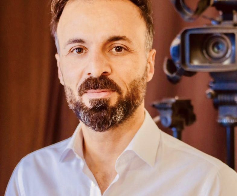 Ölüm bir gerçektir; soğuk yüzünü gösterdiği an, insanın içindeki bütün