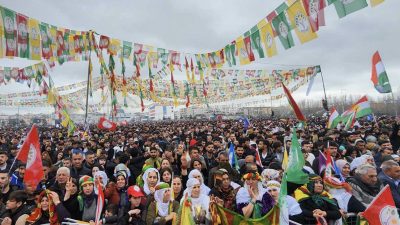 Batman’da Newroz Bayramı, bu yıl da büyük bir coşku ve