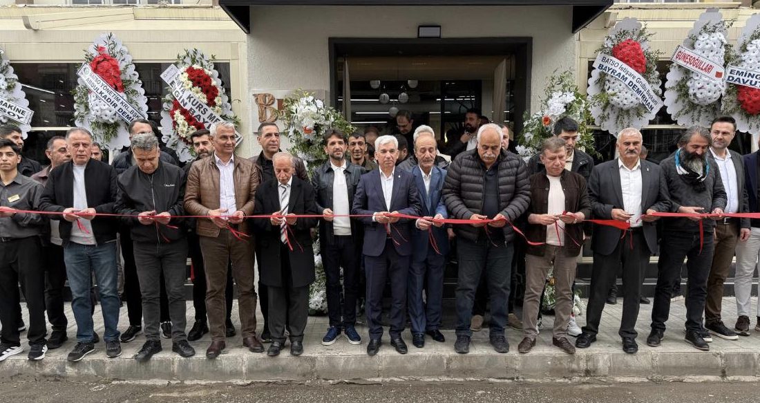 İş insanı İhsan BAYDAR tarafından Batman’a kazandırılan Brezz Cafe &