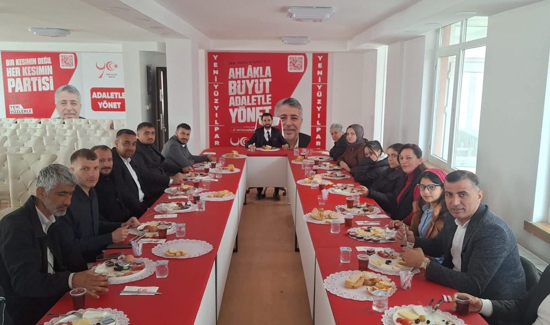 Yeni Yüzyıl Partisi Genel Merkez Gençlik Kolları bünyesinde ilk MKYK