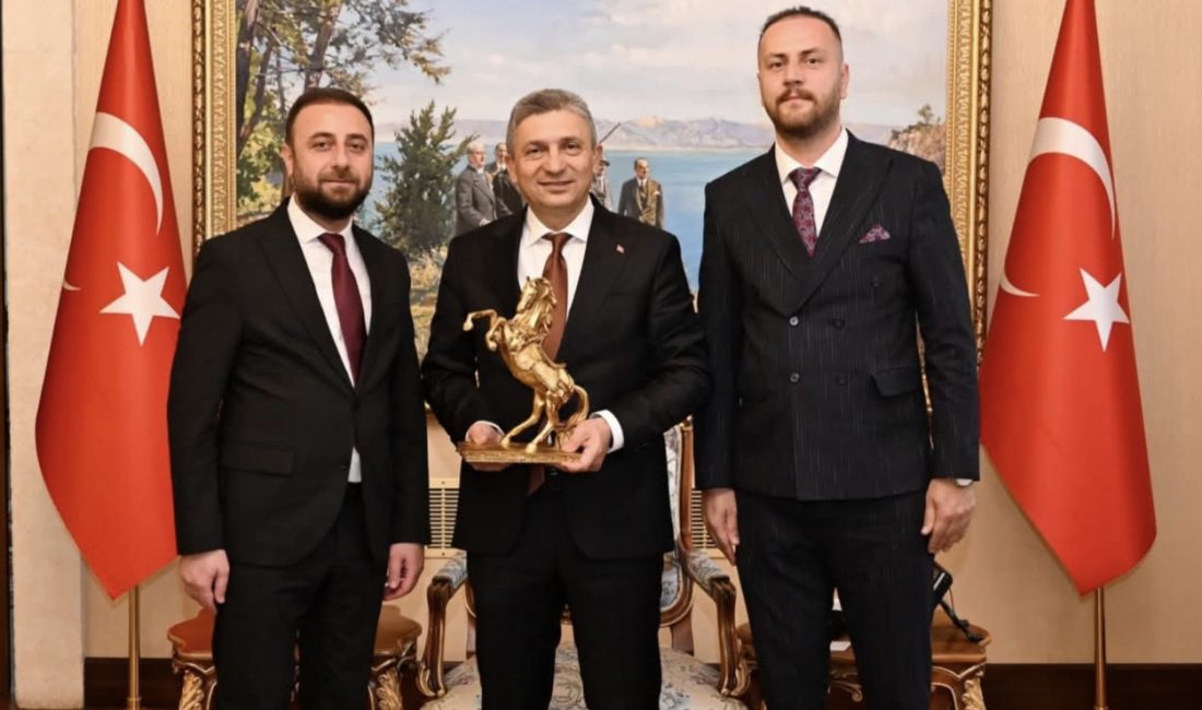 Gençlik Konseyi Genel Başkanı Mekân GÖRÜK ve beraberindeki heyet, Antalya