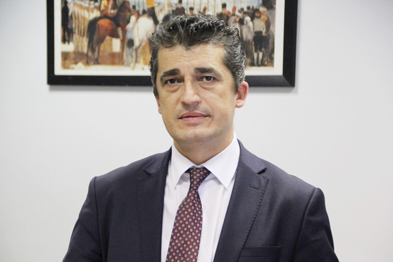 Demokrasi ve Eğitim Etütleri Stratejik Araştırma Merkezi (DESAM) Başkanı Gürkan