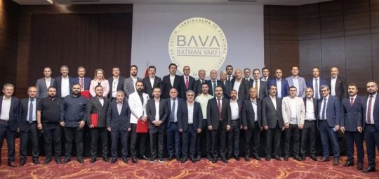Batman Vakfı’nın tanıtım lansmanı, Holiday Inn Hotel’de geniş katılımla gerçekleştirildi.
