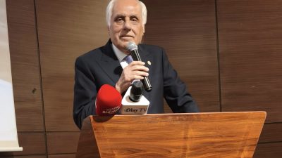 Siirt Vakfı Başkanı ve eski Milletvekili AFİF DEMİRKIRAN, katıldığı bir