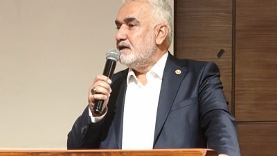 Batman Vakfı'nın tanıtım programında konuşan HÜDA PAR Genel Başkanı Zekeriya